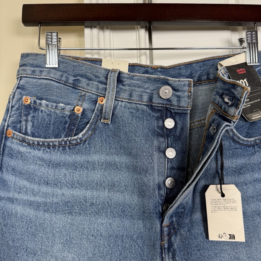 Levi's 501 Skinny Jeans Women's 29/30 Distressed Blue We Talk Wash High Rise NEW - Picture 3 of 13